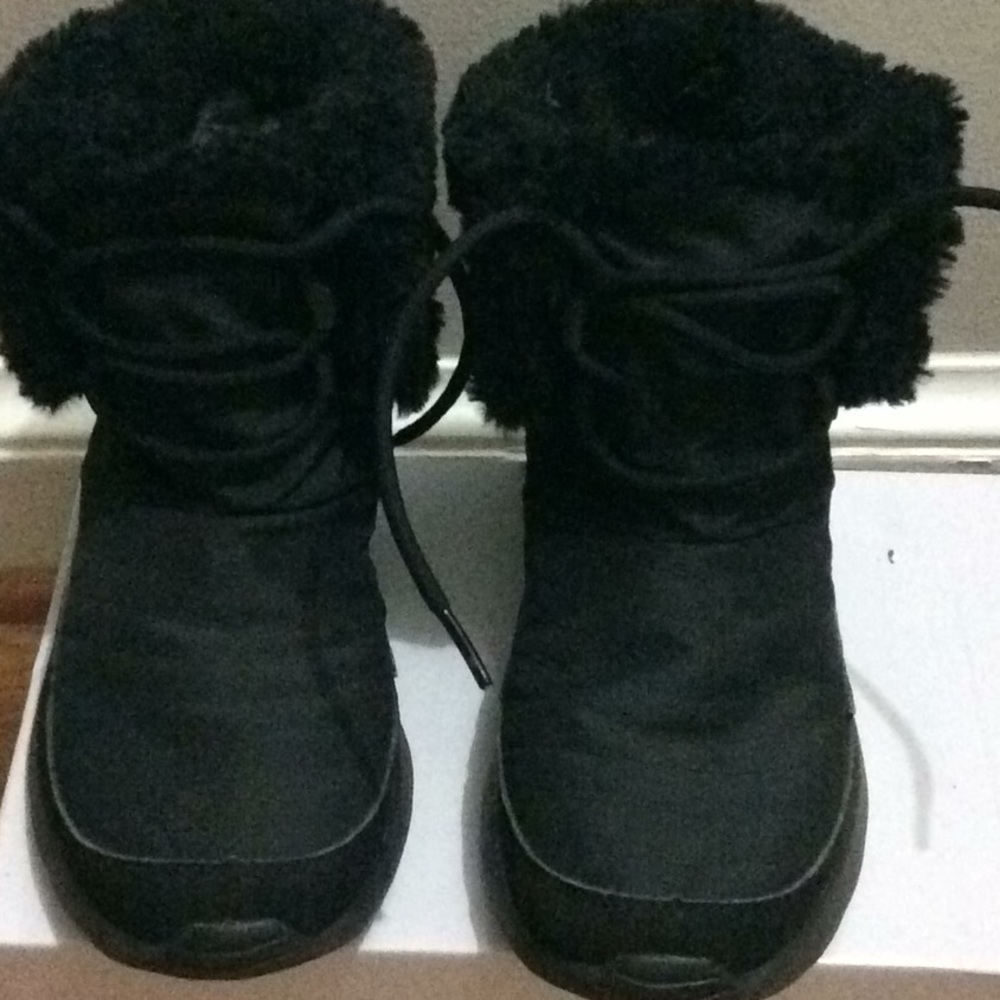 BLK FUR NIKE BOOT